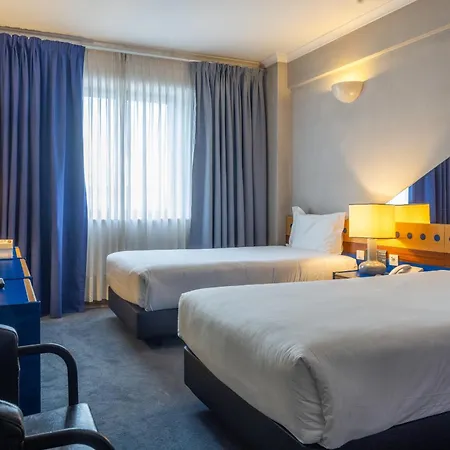 3k Barcelona 4* Lisbon